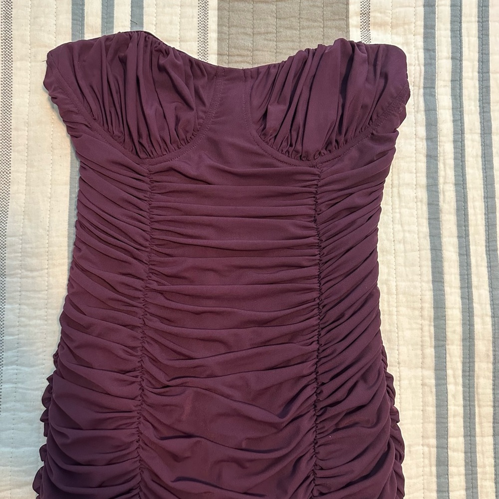 Express | Strapless Ruched Mesh Mini Dress Size M - Picture 9 of 9